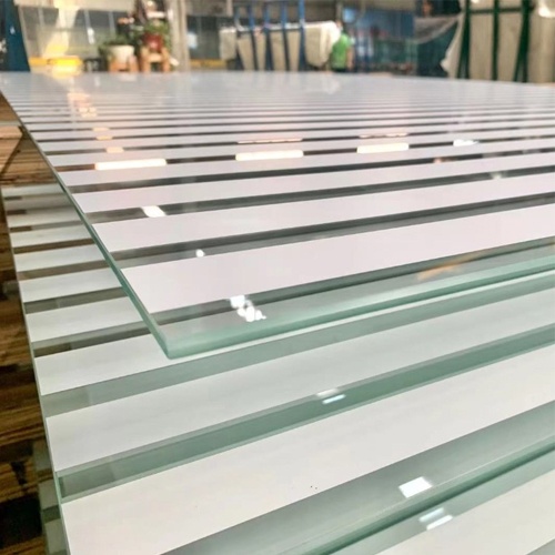Stripe pattern silk screen printed architectural glass
