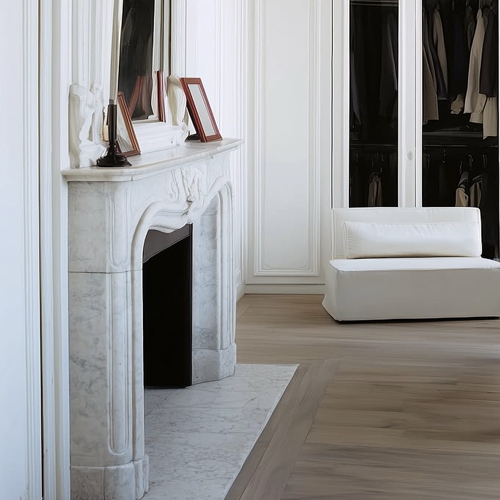 Hospitality Logistics & FFE Shipping Solutions