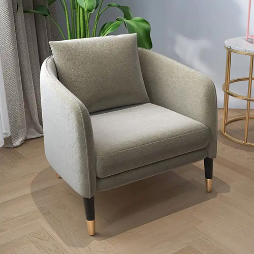 Hotel softgood and upholstered seating furniture with reversible box cushion