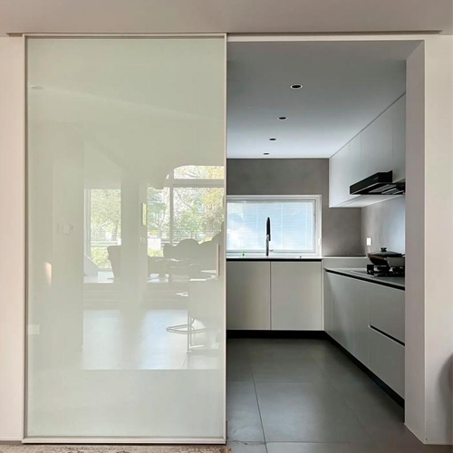 Interior space partitioning or dividing project by architectural clear safety tempered glass