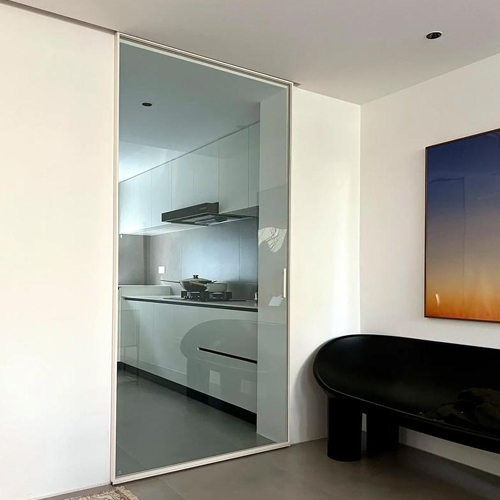 multifunctional space through mobile glass partition