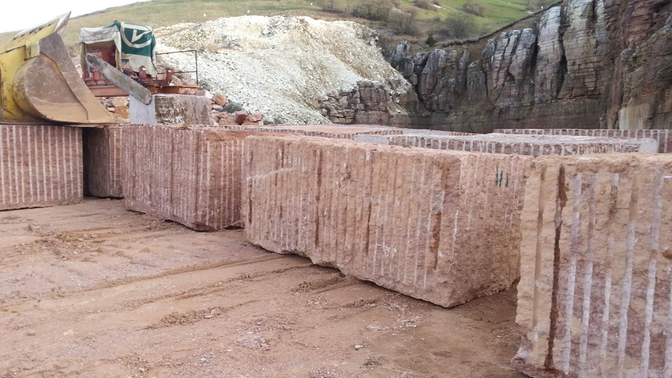 rosso verona marble blocks