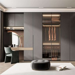 Customizable Modern Bedroom Furniture Luxurious Metal Wardrobe with Adjustable Glass Aluminum Structure Home Furnishing