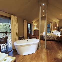 Luxury Safari Hotel Tent with Private Bathroom for Resort