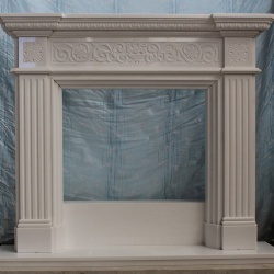 Traditional style fireplace mantel in marble bianco thassos