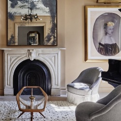 Vintage charming italianate brownstone firepalce surround