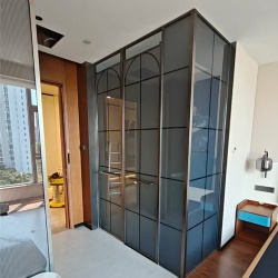 custom glass bathroom partition for hotel project